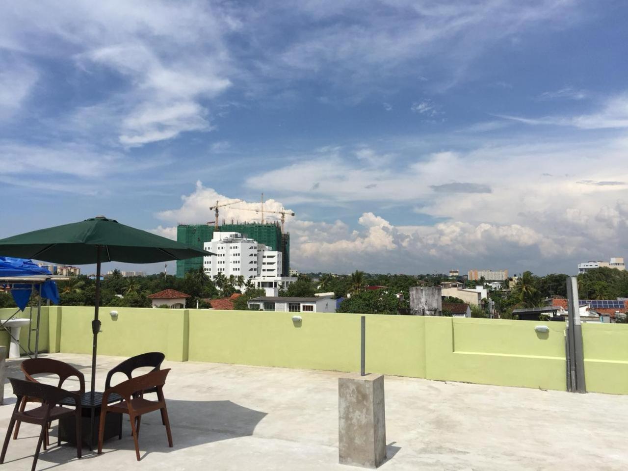 5 @ Rodney Place Bed and Breakfast Colombo Exterior foto
